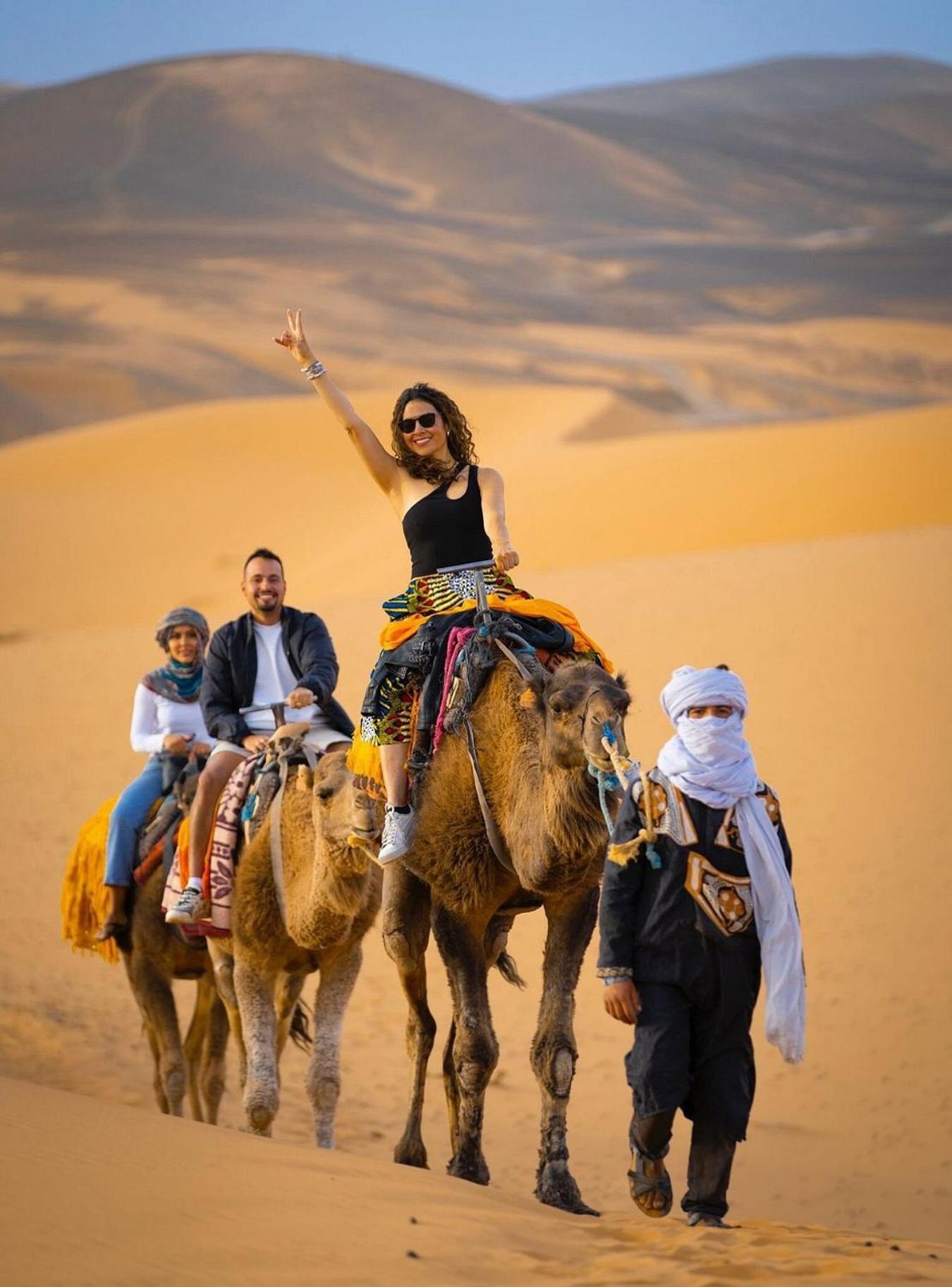 Merzouga Nomadic Luxury Camp ภายนอก รูปภาพ
